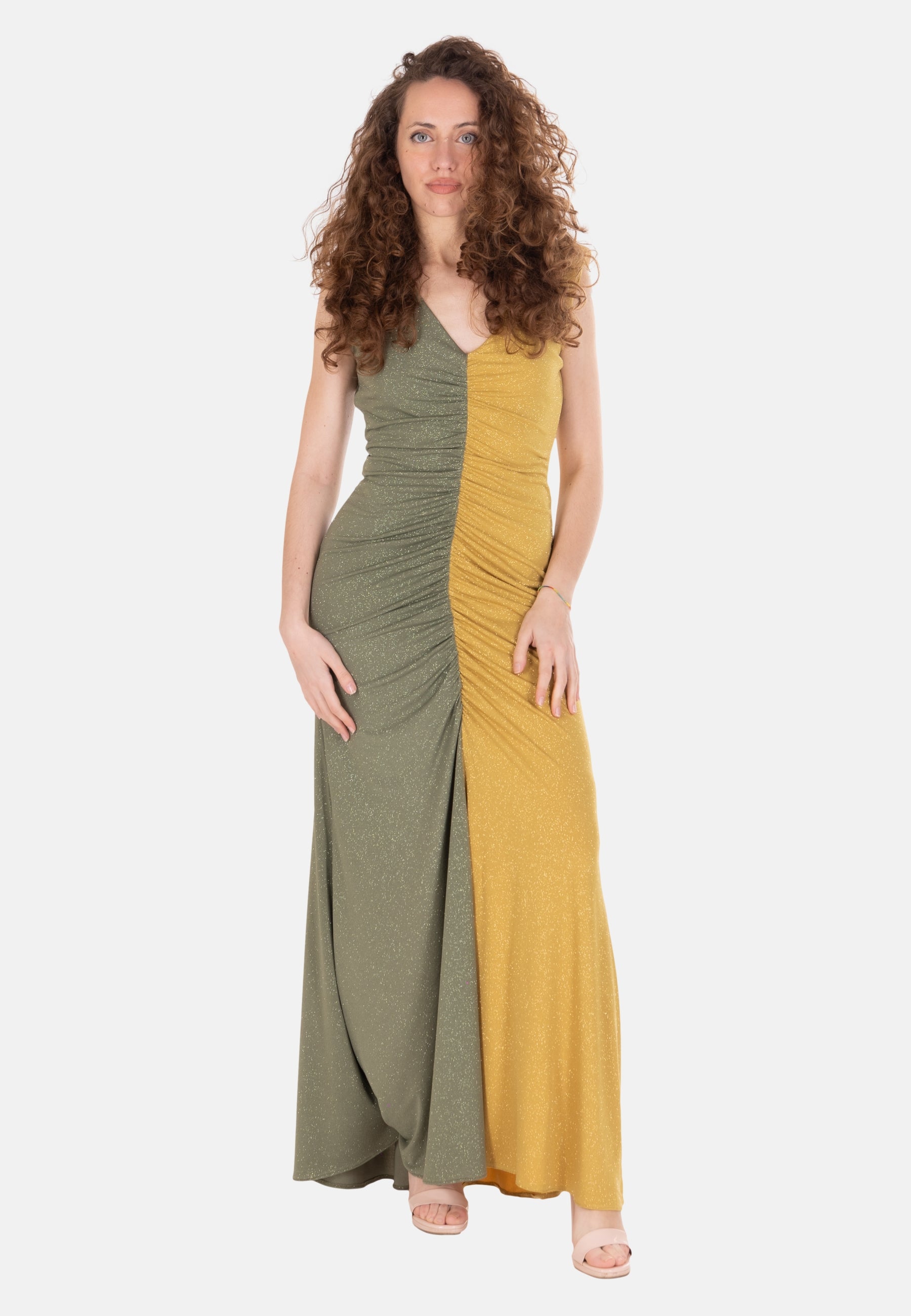 015383 - ABITO - SARAH CHOLE