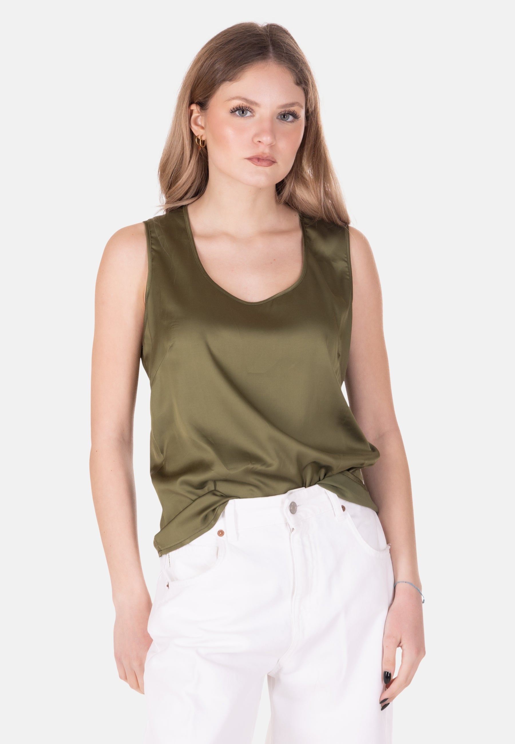 015548 - TOP - SARAH CHOLE