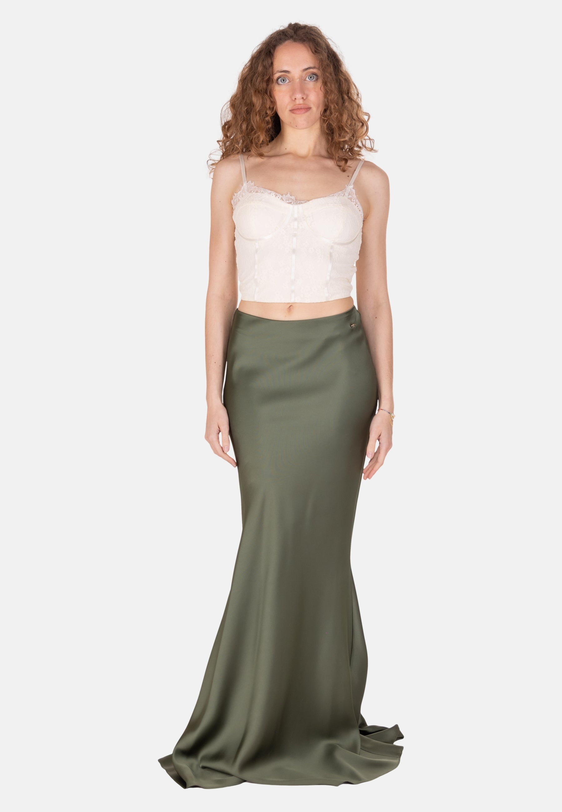 015369 - GONNA - SARAH CHOLE