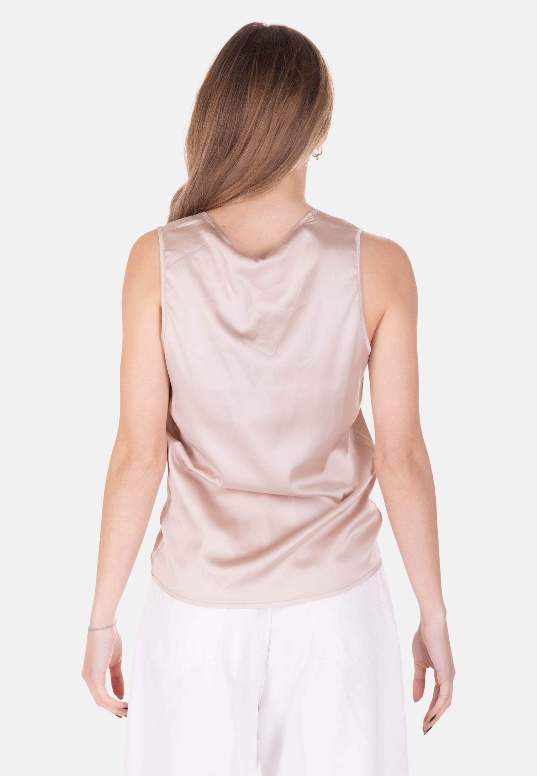 015548 - TOP - SARAH CHOLE
